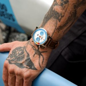 Breitling Top Time Deus Kembali dengan Grafis Dial Baru