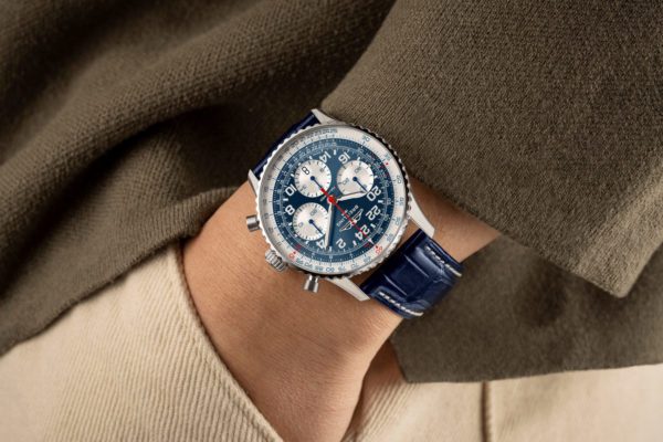 Breitling Navitimer B02 Chronograph 41 Cosmonaute Scott Carpenter Centenary 3