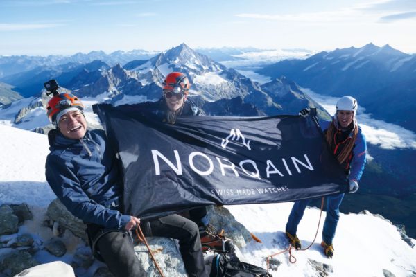 NORQAIN World Mountain Peak