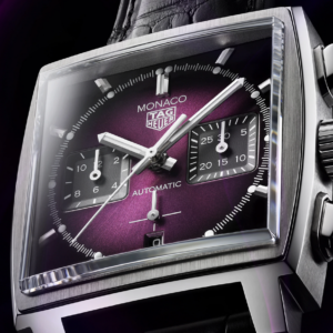 Warna Ungu Hiasi TAG Heuer Monaco Terbaru