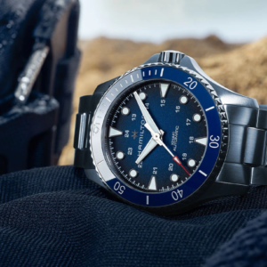 Hamilton Khaki Navy Scuba Mendapatkan Pembaruan