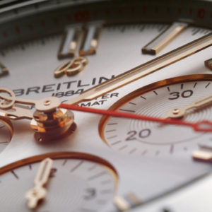 Breitling Chronomat: Jam Tangan Sport Modern Bergaya 80-an