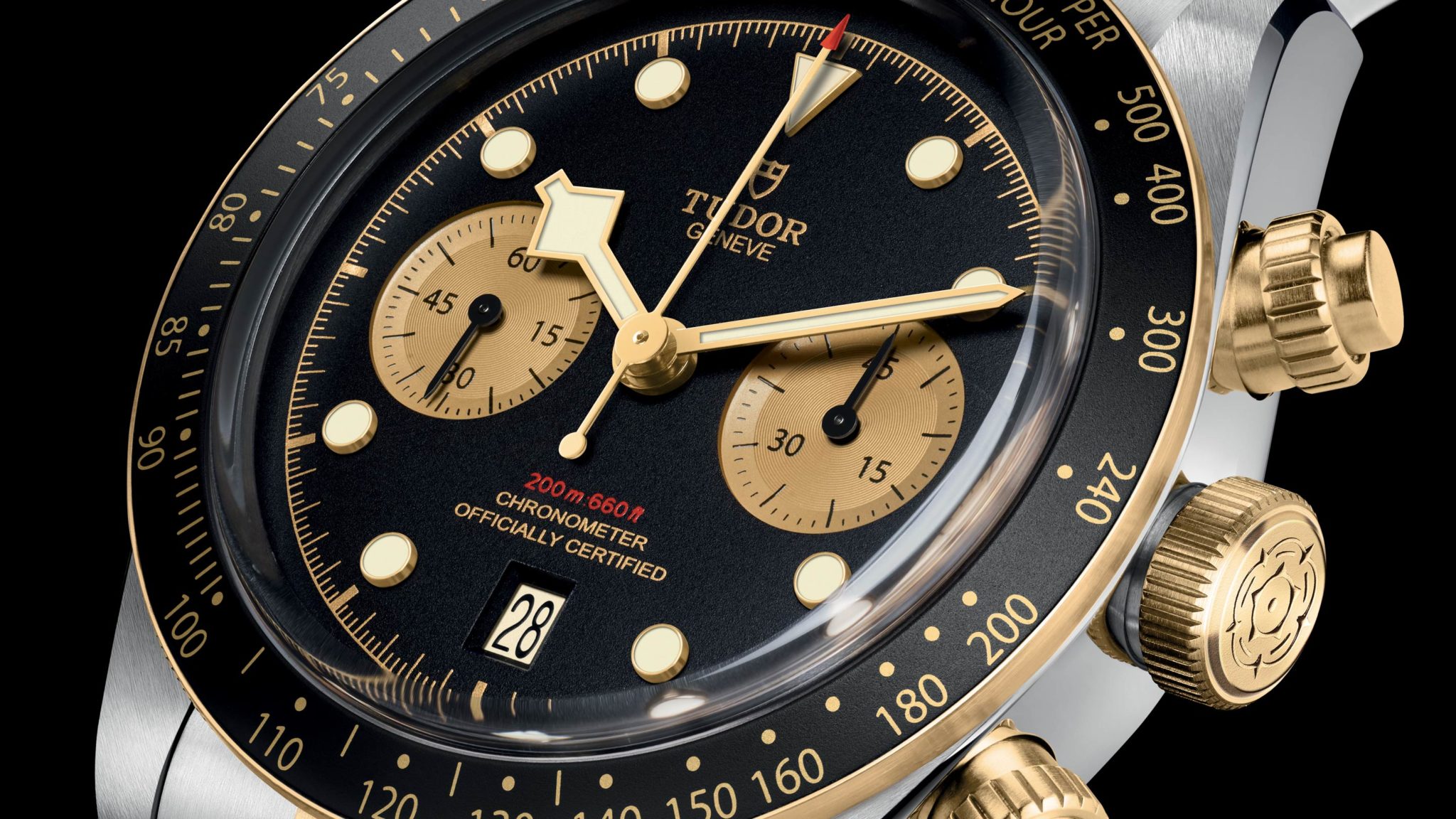 Tudor Black Bay Chrono Tampil Gagah dalam Steel & Gold